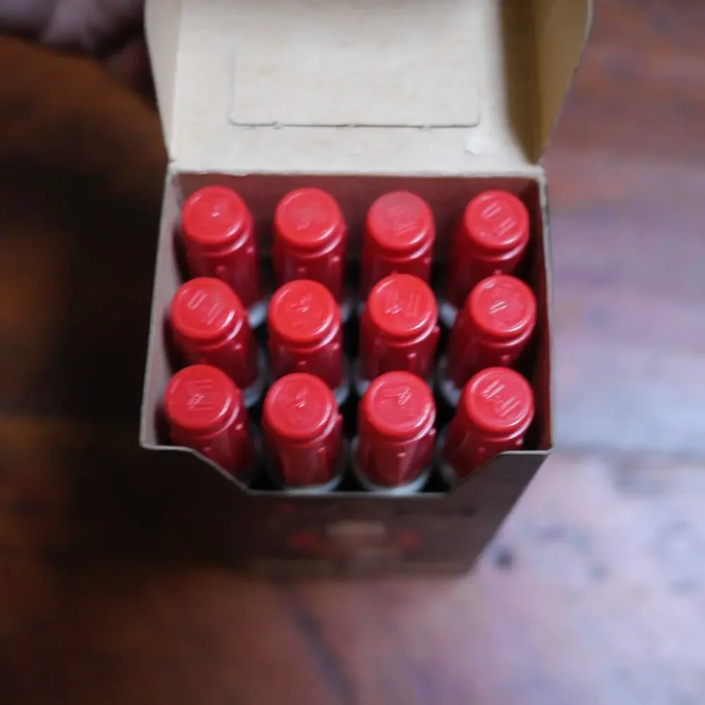 Lot of 12 NEW Vtg MAGIC MARKER Yaka Mark RED Waterproof Permanent Ink PENS